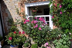 3-Sessions-House-001